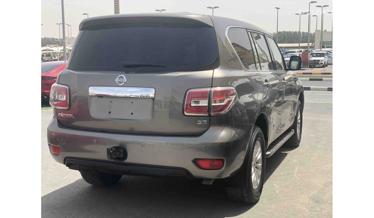 Nissan Patrol خليجي مالك واحد تشيكات وكالة ماكينة صغيرة