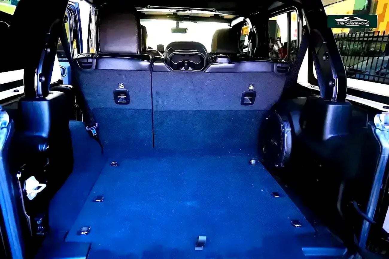 Jeep Wrangler RUBICON Unlimited GCC specs 2,286.00 monthly