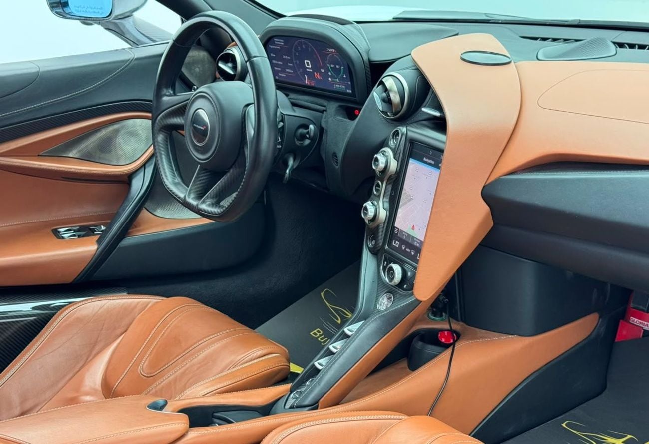 McLaren 720S 2018 McLaren 720s Luxury, Full Service History, Excellent Condition, GCC