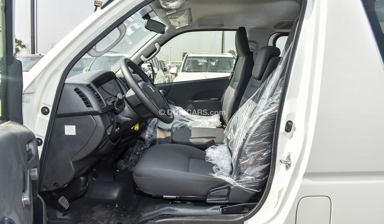 تويوتا هاياس TOYOTA HIACE  15 SEATERS STD ROOF A/C - 2.5L  DIESEL TURBO M/T