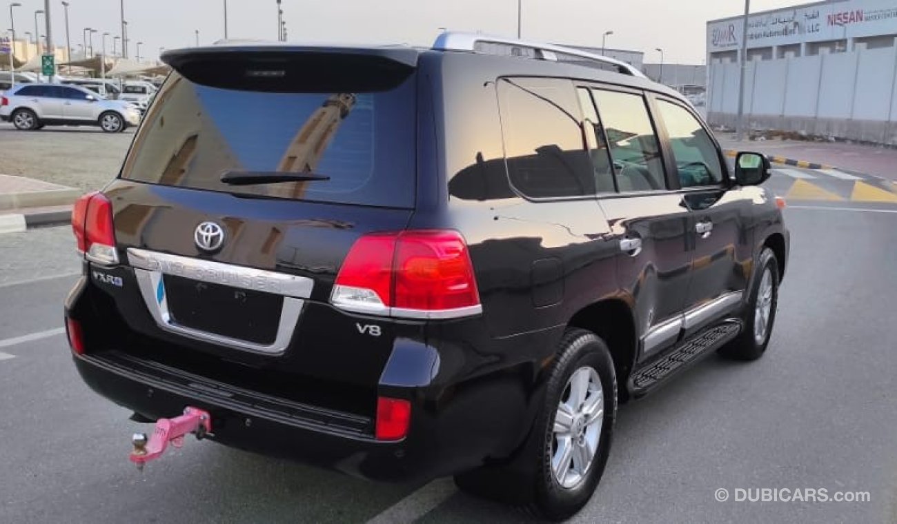 Toyota Land Cruiser VXR+