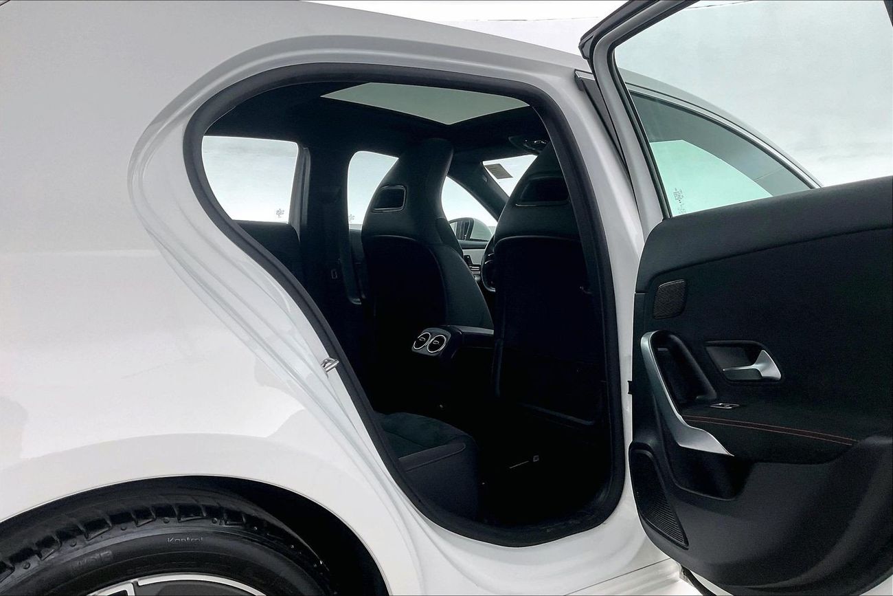 Mercedes-Benz A 200 Premium | National Day Celebration | Guaranteed Warranty | 0 Down Payment