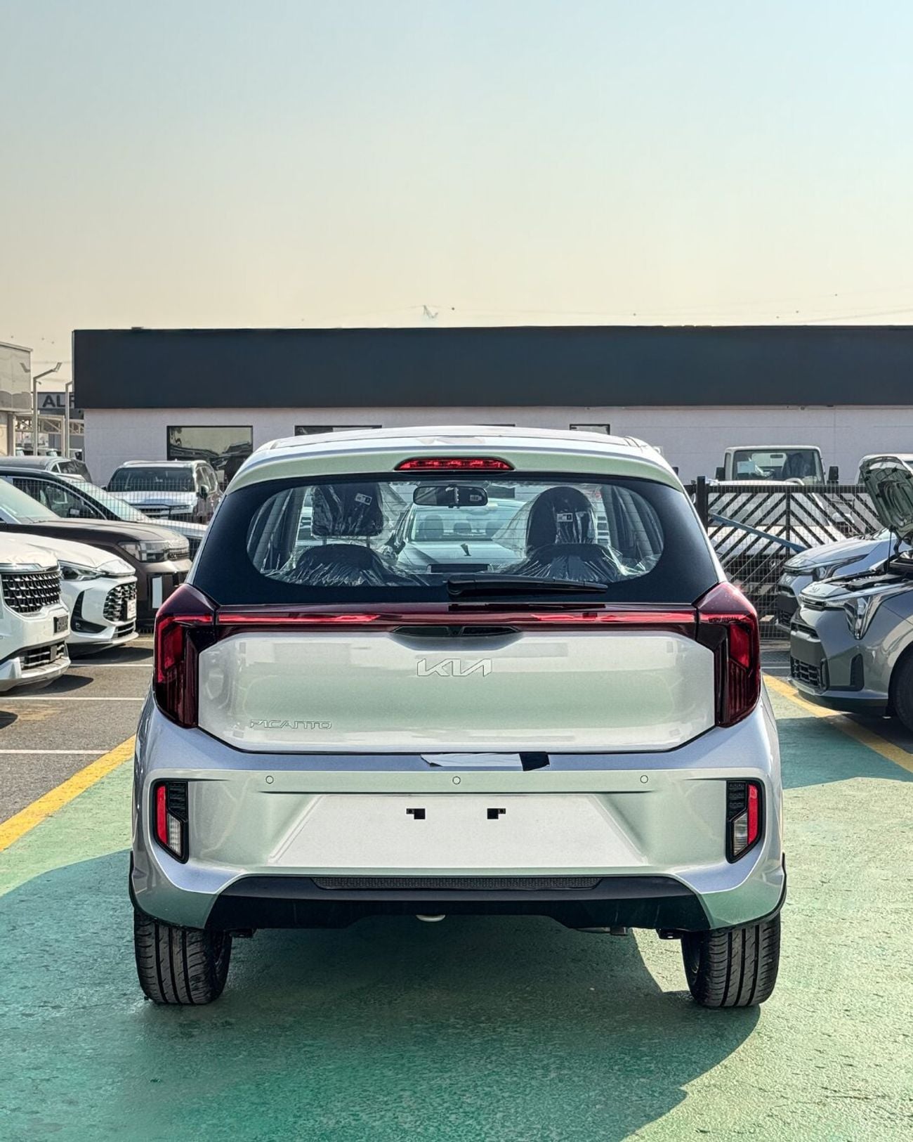 Kia Picanto KIA PICANTO GCC 1.2L - 2 AIRBAG ( 2026 MODEL )
