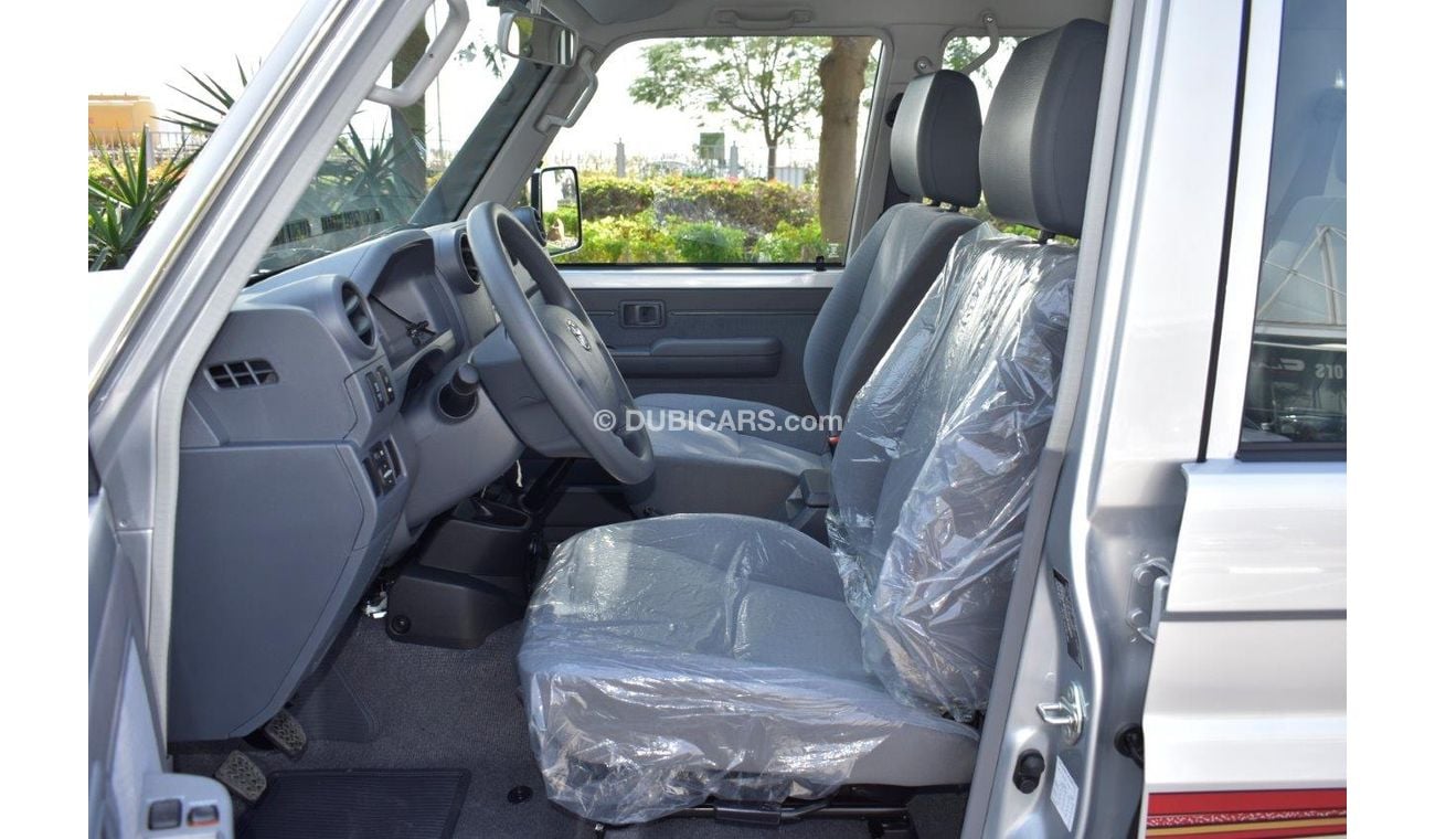 Toyota Land Cruiser HARDTOP LC76 LX V8 4.5L Turbo Diesel Manual