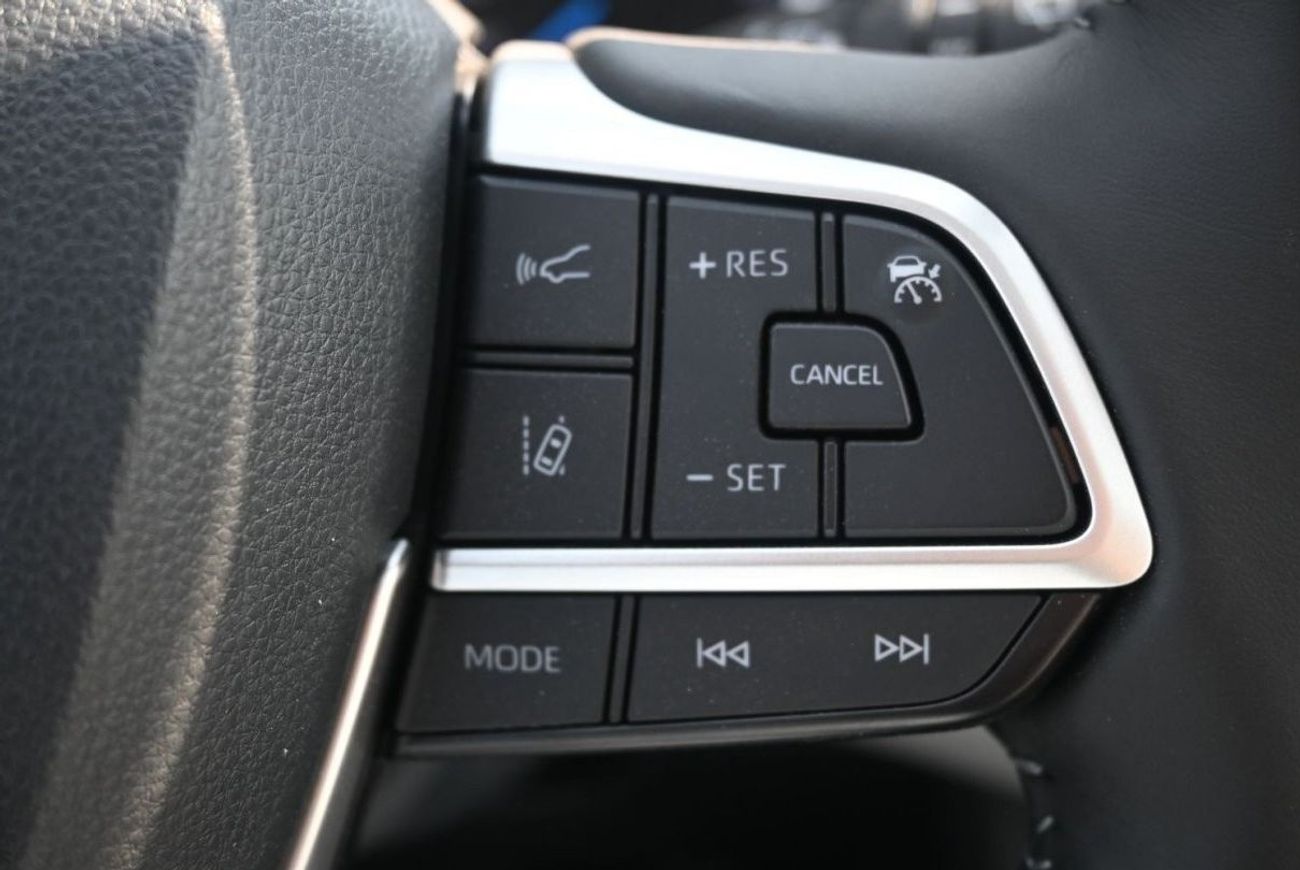 تويوتا هايلاندر HIGHLANDER GLE 2.5L HYBRID 2023