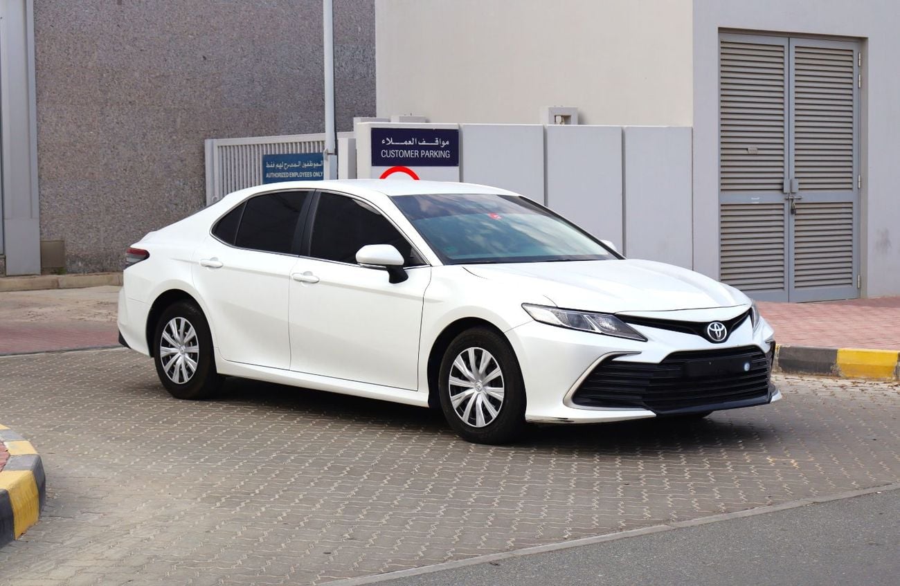 Toyota Camry S 2.5L (181 HP)