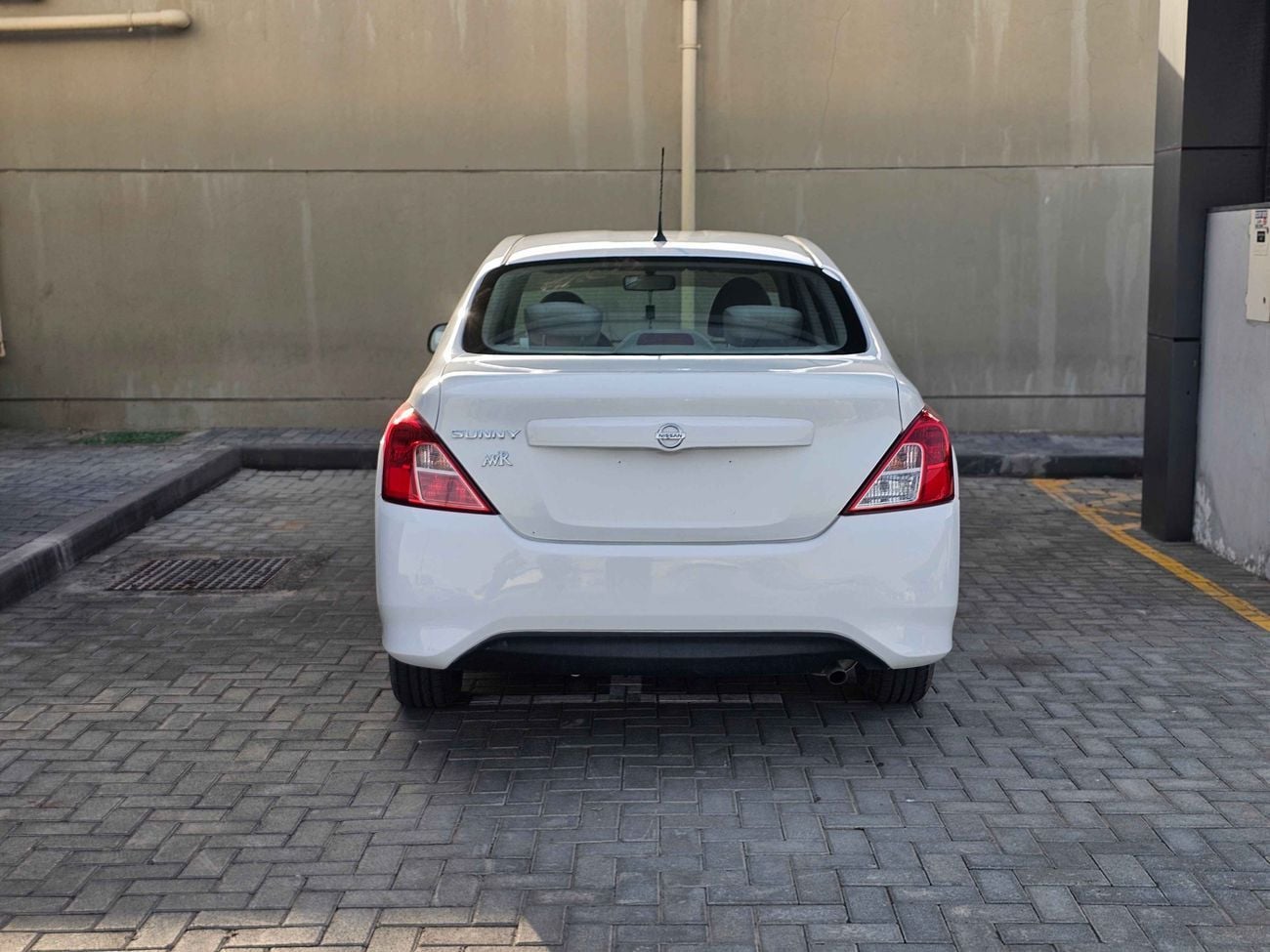 Nissan Sunny SV/ GCC/ 1.5L V4/ AUTO GEAR/ SUMMER OFFER/ 318 MONTHLY