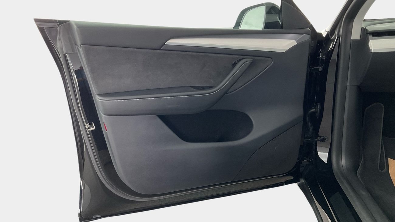 تسلا موديل Y Performance (Dual Motor) | upto AED 20,000 Ramadan Discount | شامل الضمان | 0 ﺪﻔﻋﺓ ﺃﻮﻟﻯ