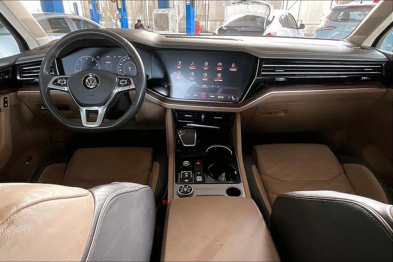 Volkswagen Touareg Highline | Guaranteed Warranty | 0 Down Payment