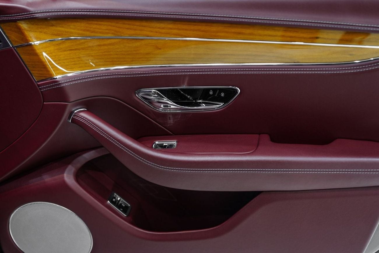 بنتلي فلاينج سبور V8 2021 Bentley Continental Flying Spur V8, Touring Specification, Picnic Tables, GCC Spec!!