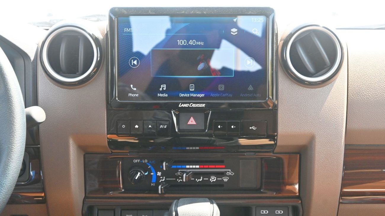 تويوتا لاند كروزر بيك آب Toyota Land Cruiser LC79 2024