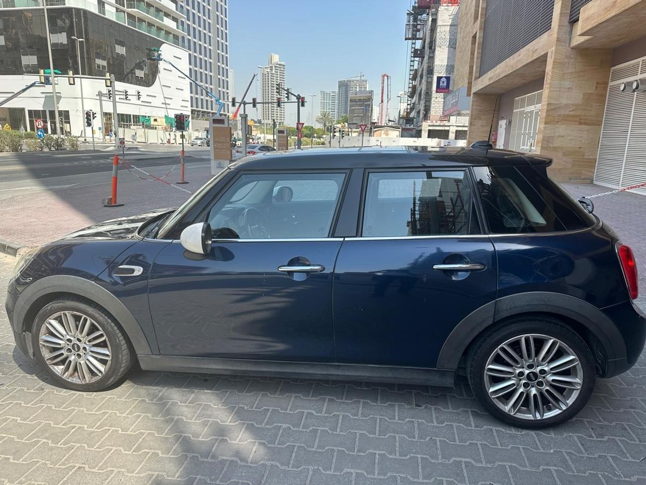 Mini Cooper Std 1.5L (5 Seater)