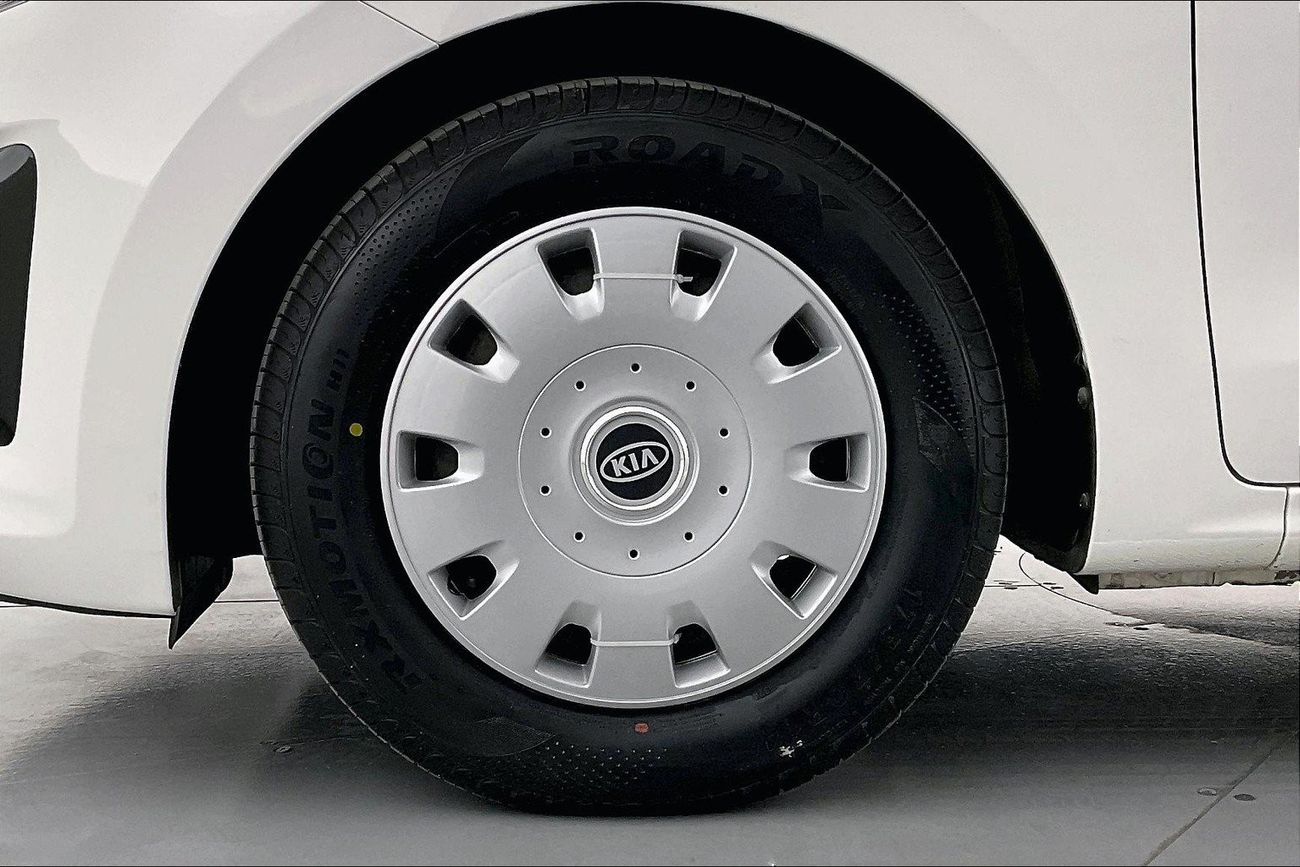 Mercedes-Benz GLE 450 Premium (AMG Line) | 1 year free warranty | 0 Down Payment