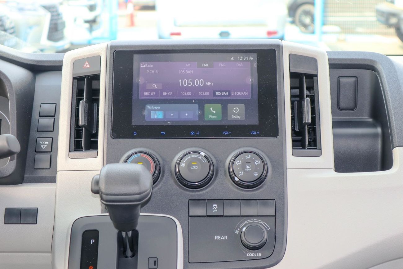 Toyota Hiace toyota hiace 2024 Automatic Patrol Passenger