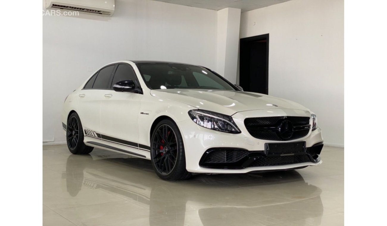 Mercedes-Benz C 63 AMG Carbon Fiber 2015 GCC