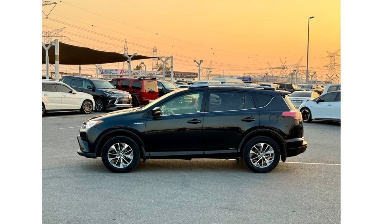 تويوتا راف ٤ 2017 HYBRID LIMITED SUNROOF FULL OPTION UAE PASS