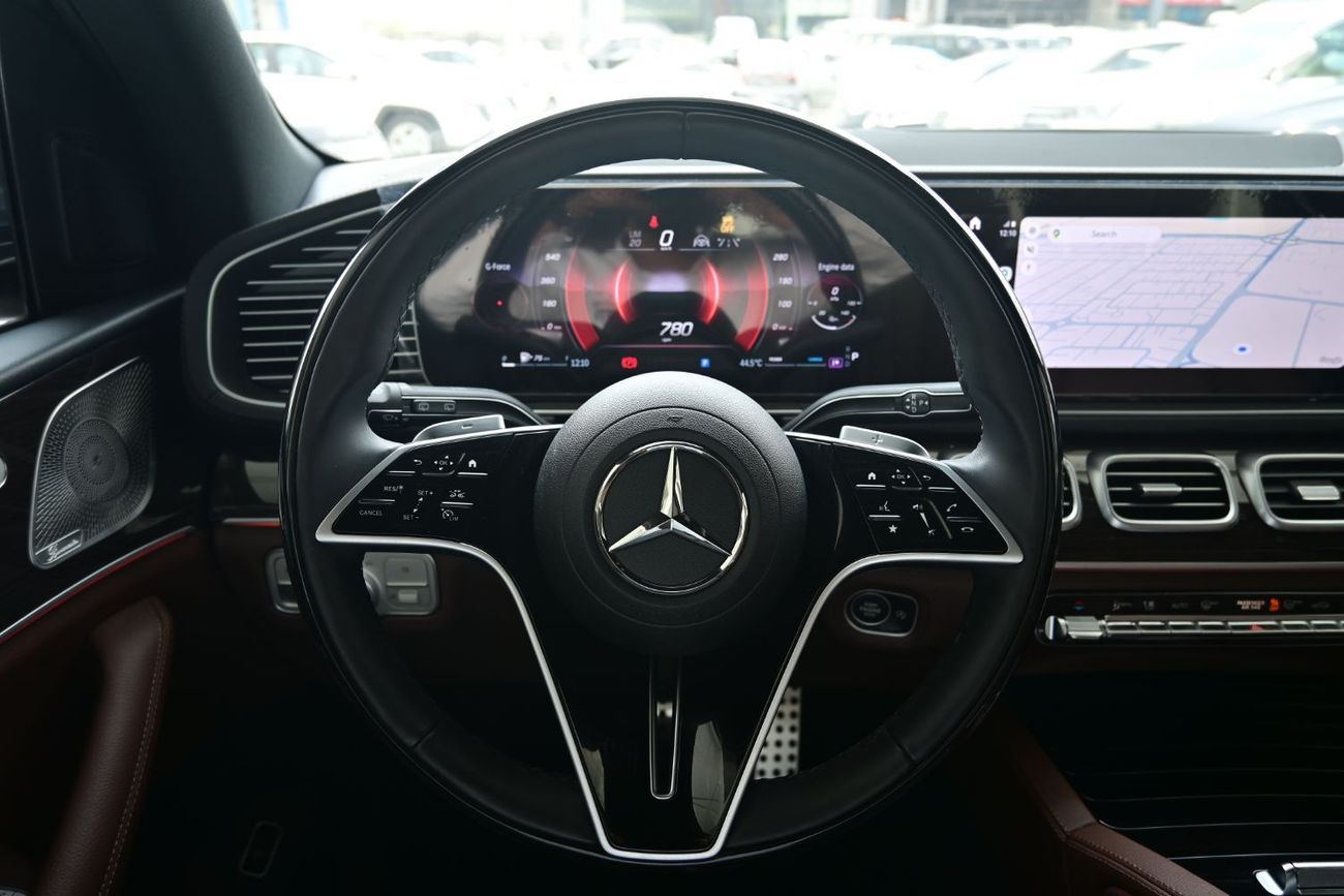 مرسيدس بنز GLS 450 Mercedes GLS 450 SUV, 3.0L Turbo In-Line 6 with Mild Hybrid, Model 2024
