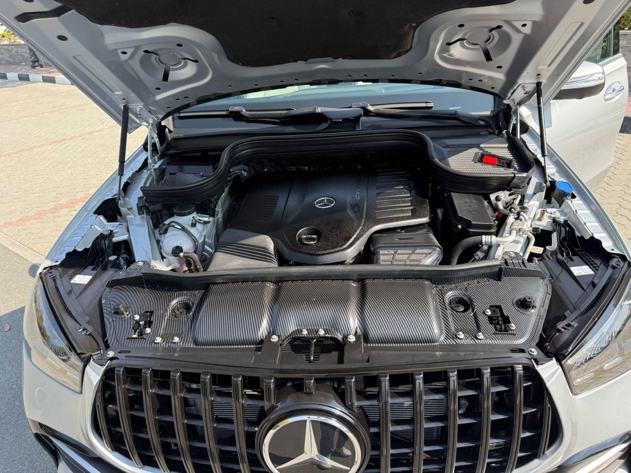 مرسيدس بنز GLE 450 Premium 3.0L (389 HP)