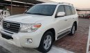 Toyota Land Cruiser تويوتا لاند كروزر موديل 2013 بحالة ممتازة 6 سلندر