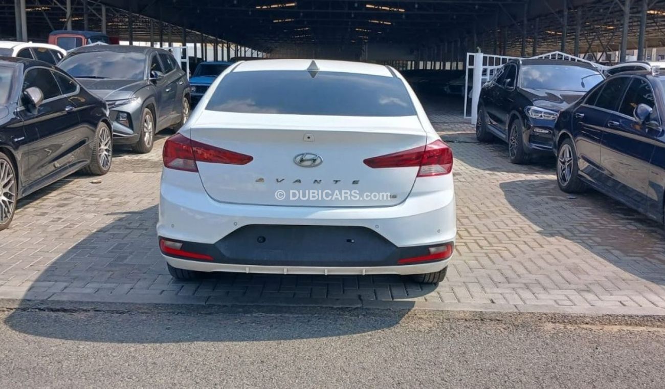 Hyundai Avante Hyundai Avante 2020 Gasoline