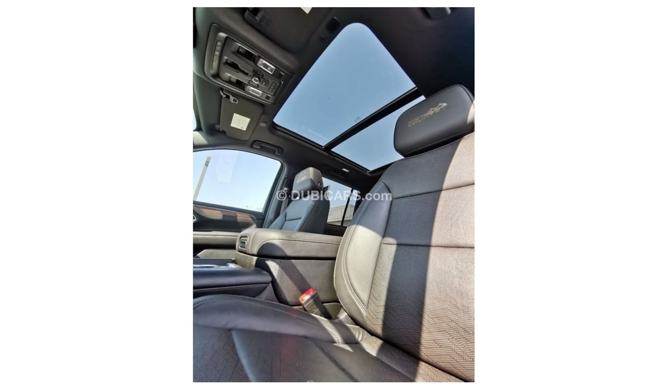 Chevrolet Suburban Chevrolet High Country Suburban -2022 - Black