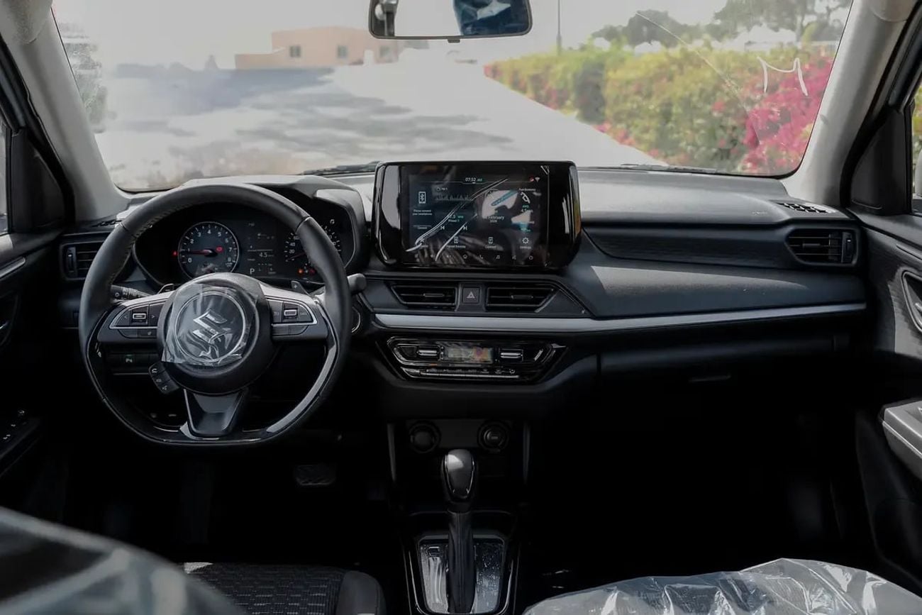 سوزوكي سويفت GLX Suzuki Swift 2026 مواصفات منطقة الشرق الأوسط وشمال أفريقيا