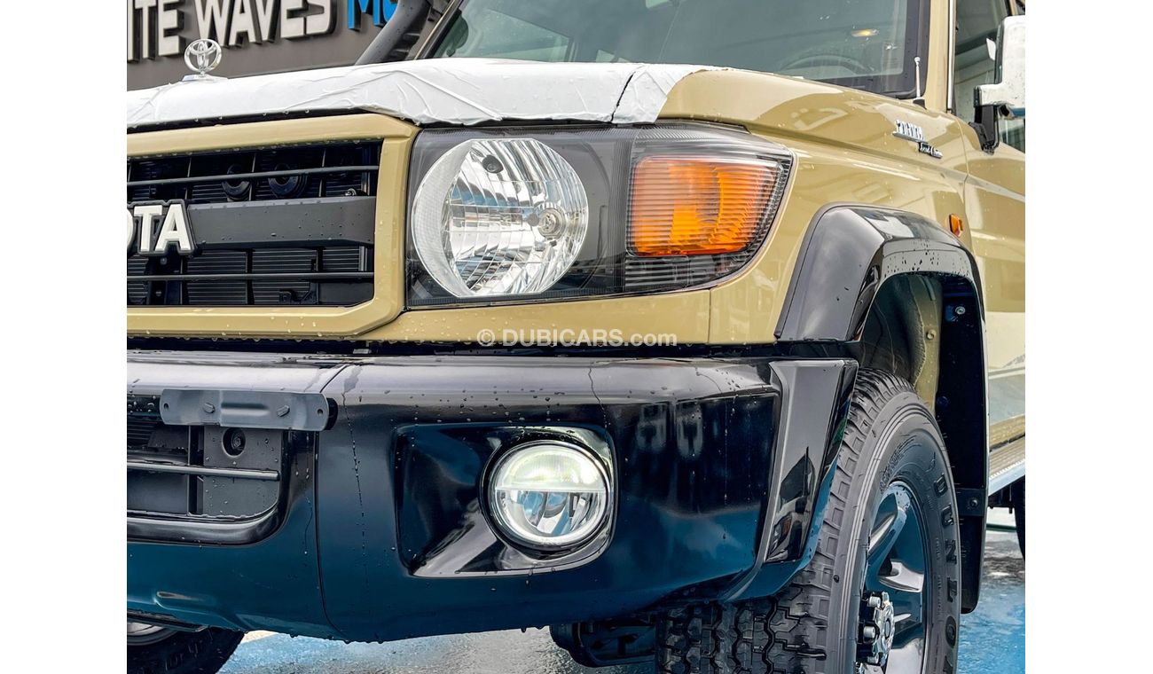 Toyota Land Cruiser 70 Toyota Land Cruiser Hard Top 4.0 V6 HARDTOP 5 DOOR   Dubai