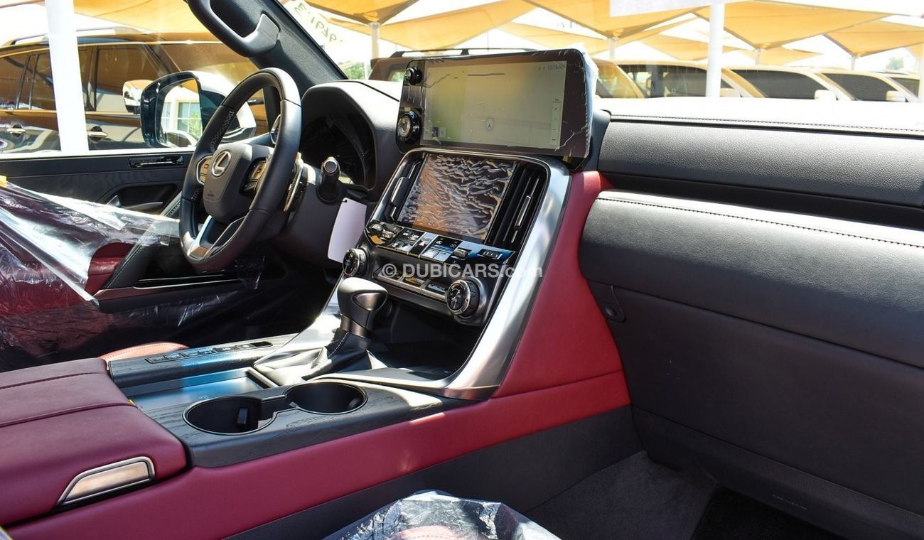 Lexus LX 600 3.5L V6