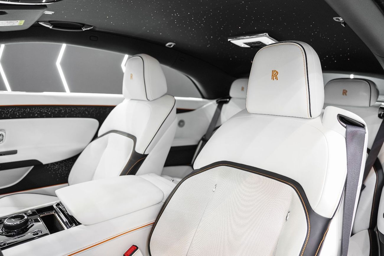 رولز رويس سبيكتر Coupe Bespoke Audio, Starlight Doors, Illuminated Fascia, Dealer Warr + Serv!!