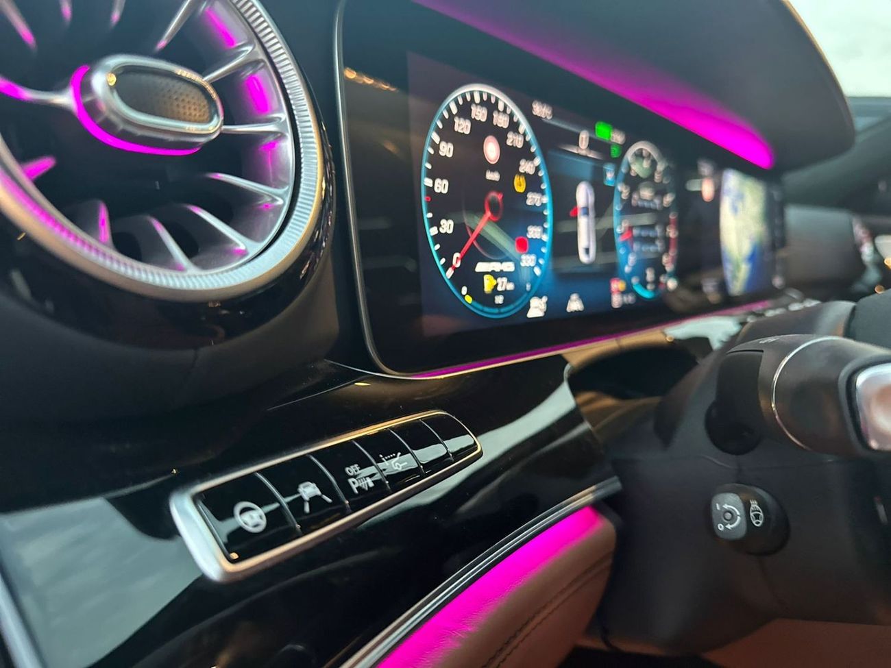 Mercedes-Benz AMG GT 43 Mercedes Benz AMG GT 43 2020 Korea Specs