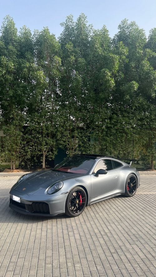 بورش 911 GTS 3.6L (540 HP) Coupe (warranty until 2030)