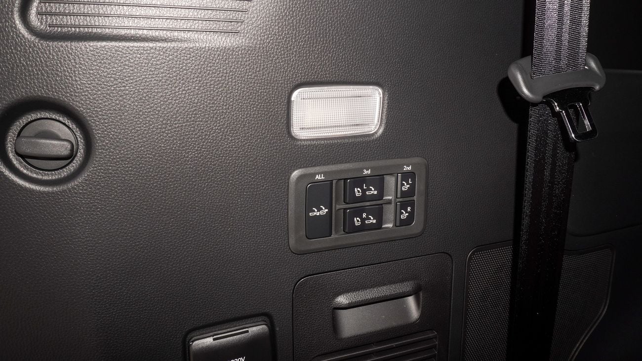 لكزس LX 600 3.5L V6