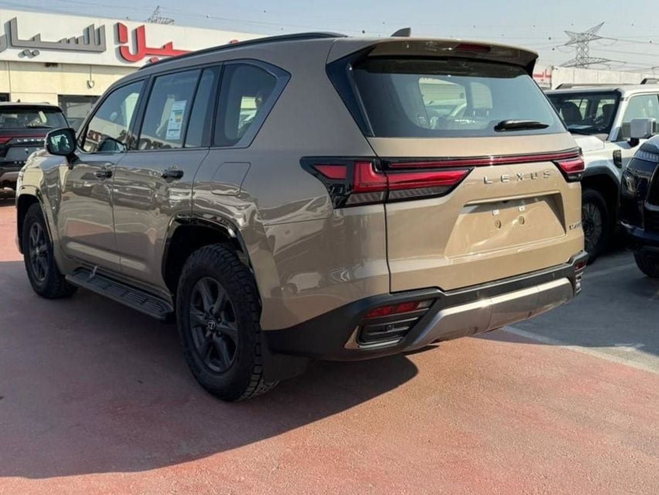 Lexus LX 600 LEXUS LX600 OVERTRAIL 3.5L 2025