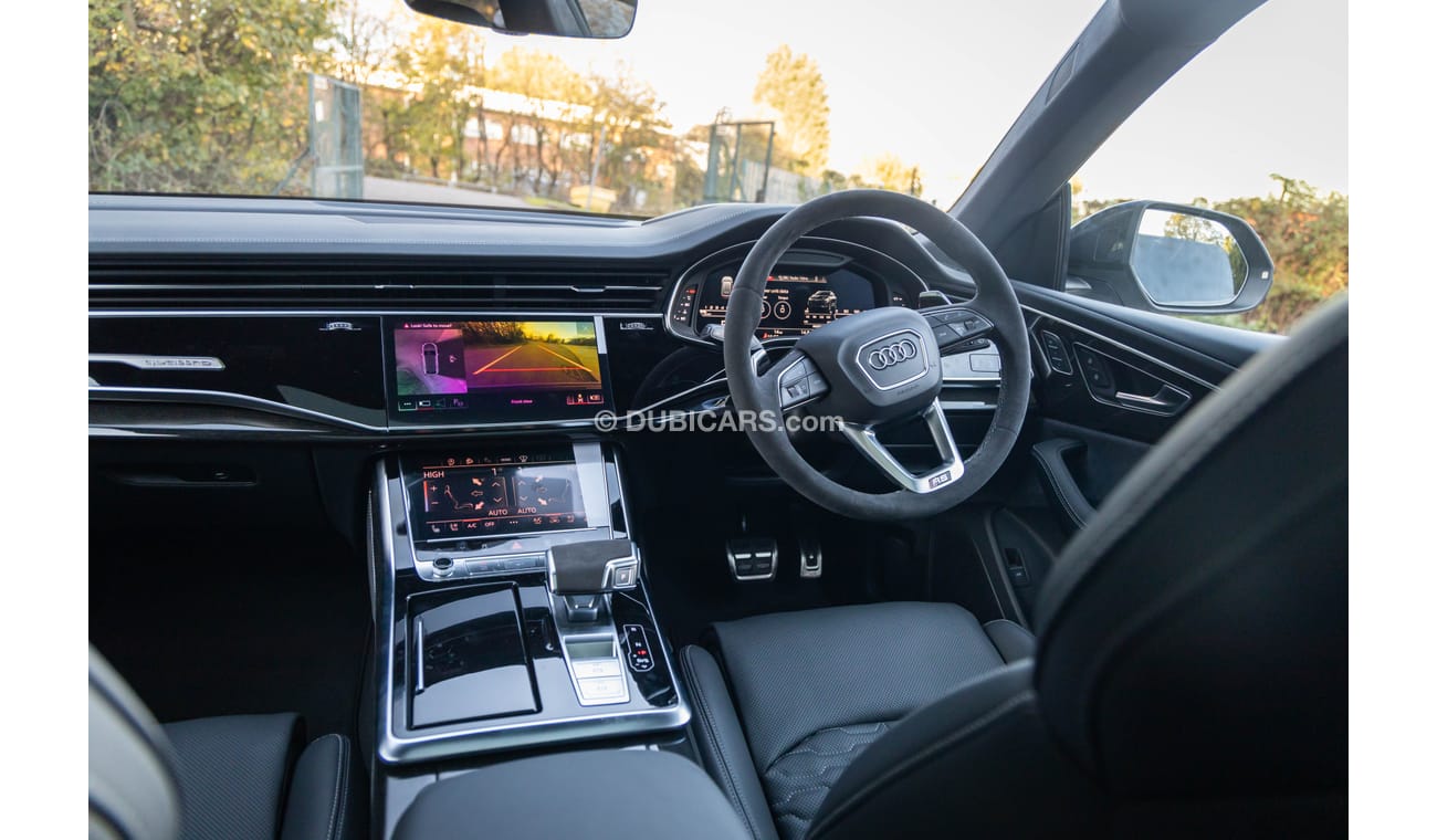 Audi RS Q8 RHD