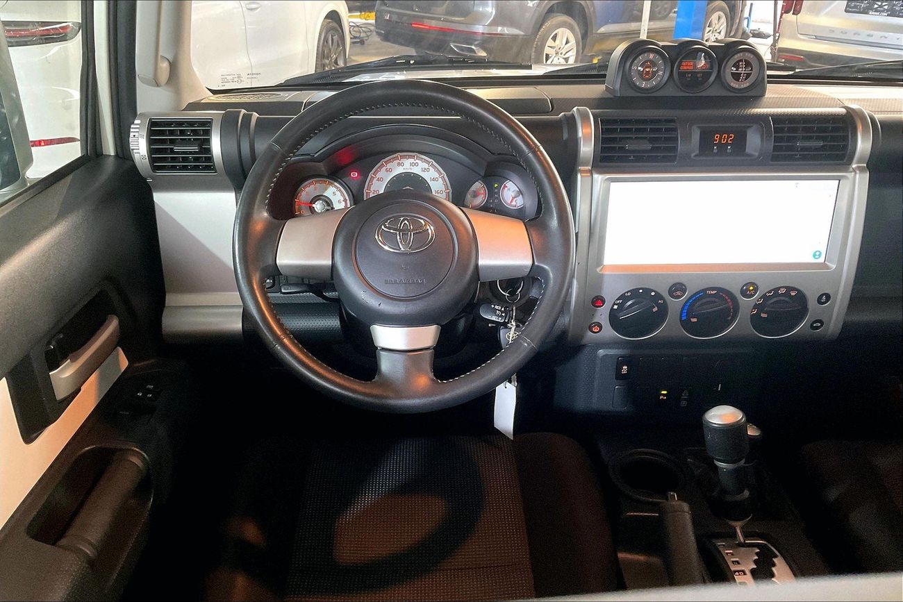 تويوتا إف جي كروزر GXR | شامل الضمان | 0 ﺪﻔﻋﺓ ﺃﻮﻟﻯ