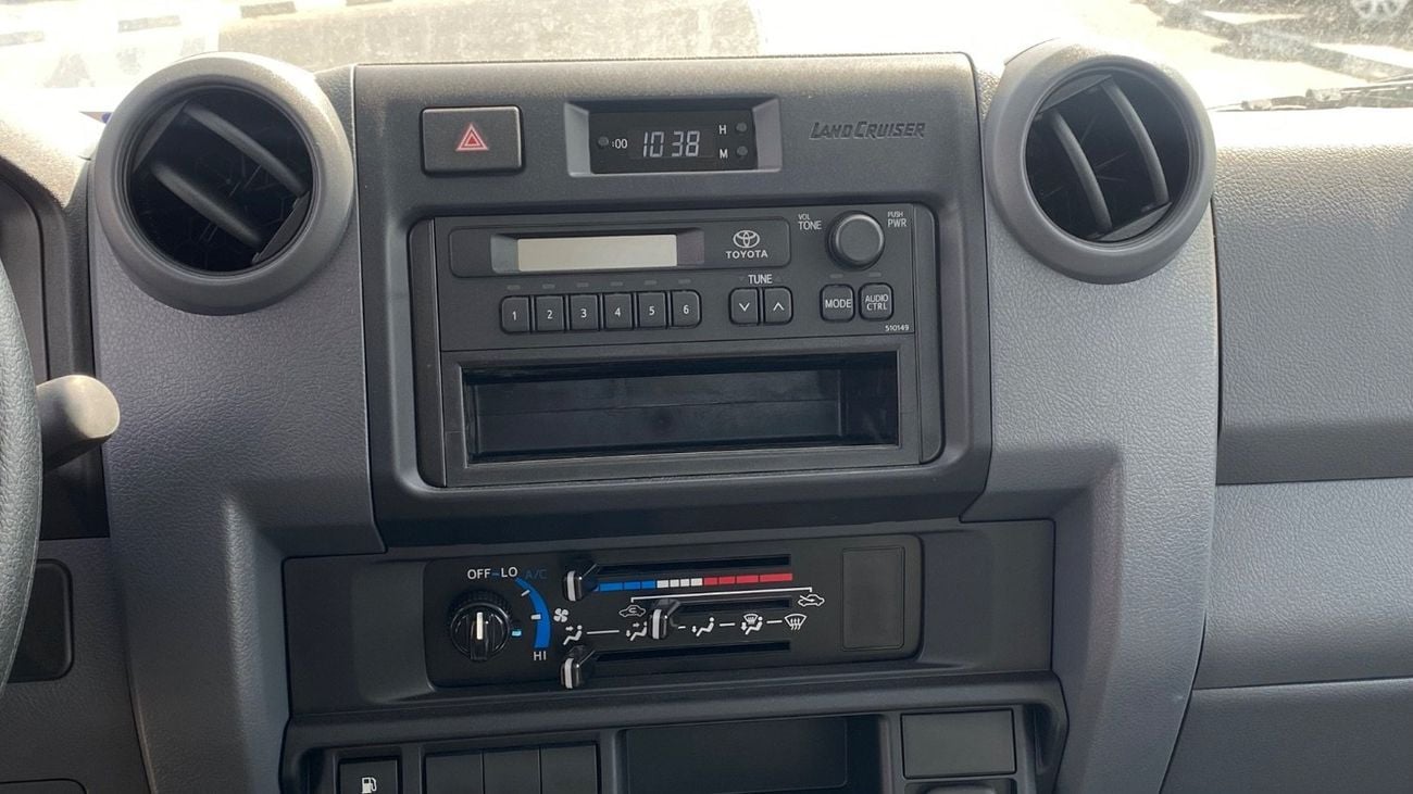 Toyota Land Cruiser Pick Up 4.0 Petrol Brand new