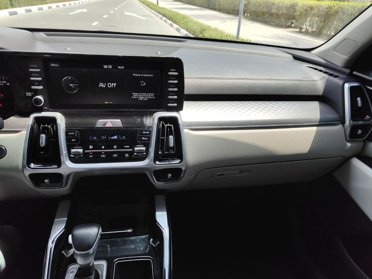 كيا سورينتو 2022 Kia Sorento DLX Full-Option 7-Seater 2.5L GCC FWD | Panorama | Bose Sounds | Seat Cooling | 102