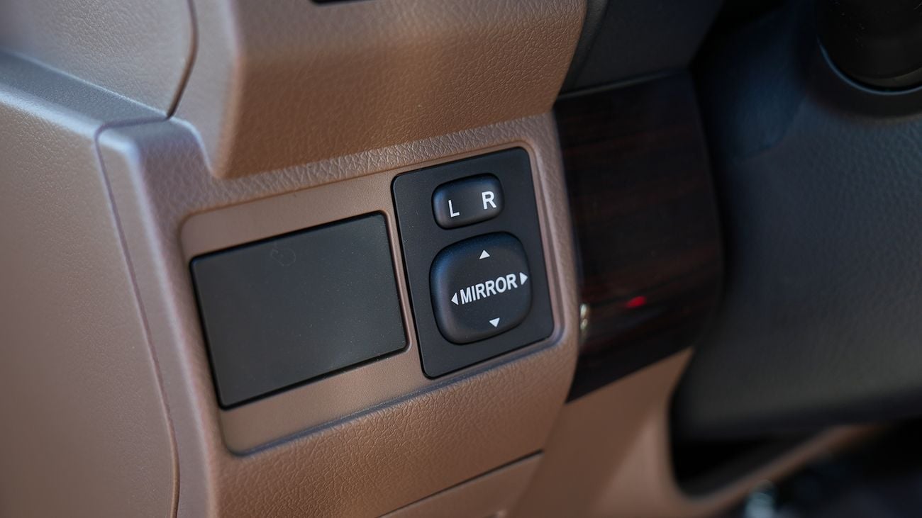 Toyota Land Cruiser LX 4.0 L