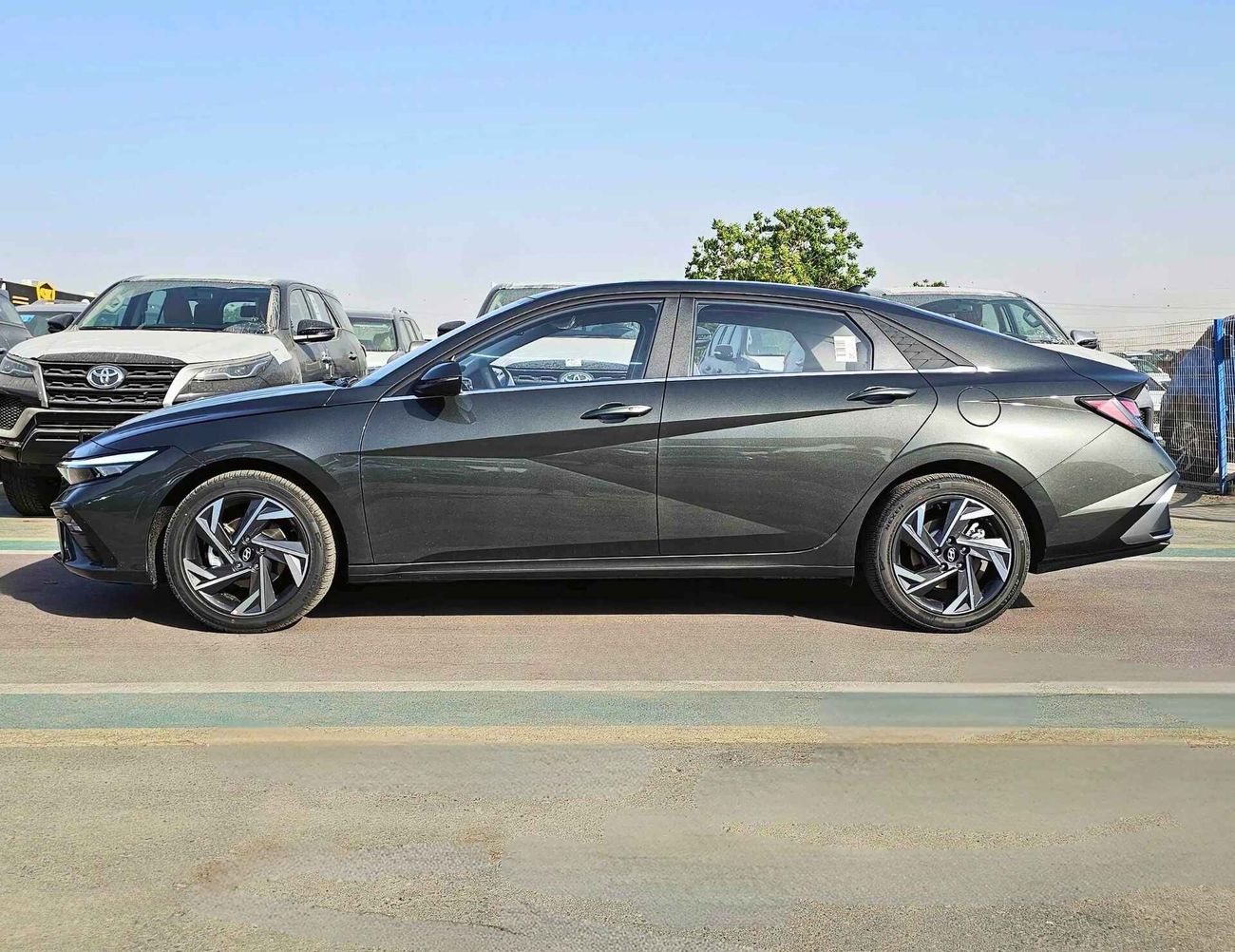 هيونداي إلانترا ELITE | 1.5L PETROL | SUNROOF WITH LEATHER | PUSH START (CODE# 69061)