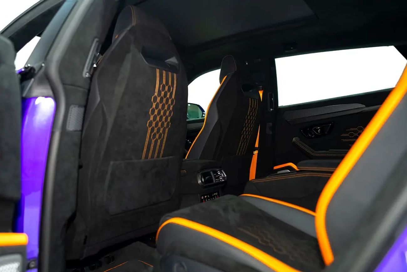 لامبورغيني اوروس 4.0T V8 Performante PERFORMANTE | FULL CARBON INT/EXT | EXTENDED PERFORMANTE TRIM | SUNSHINE PACKAGE