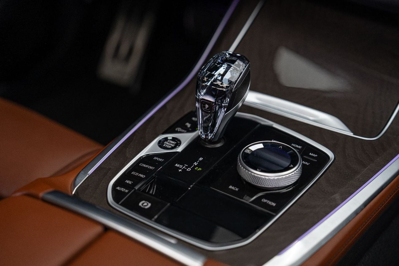 بي أم دبليو X5 M50i 4.4L