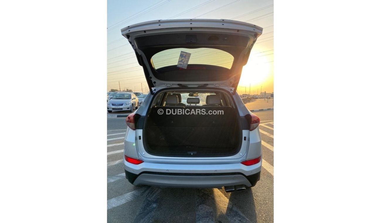 Hyundai Tucson 2018 Hyundai Tucson 1.6L Turbo / Panoramic Full Option
