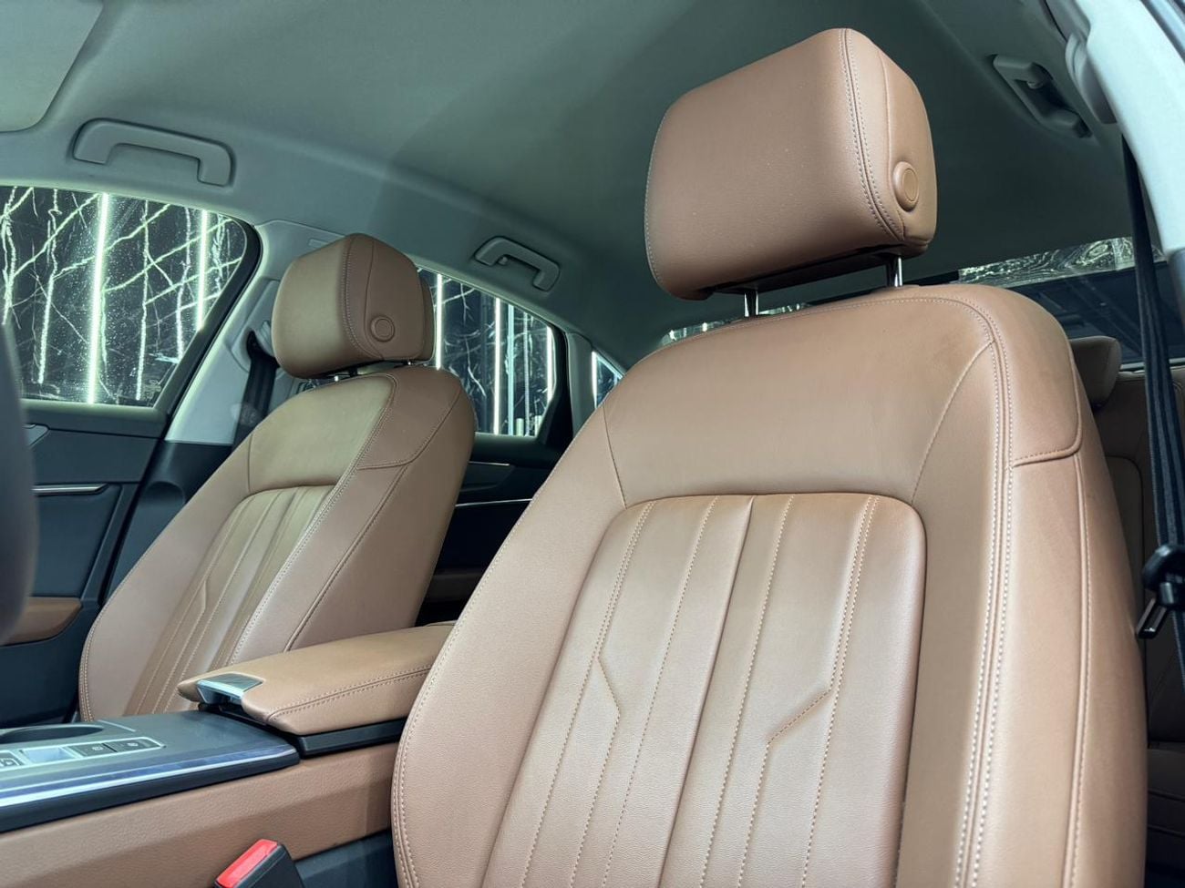 Audi A6 40 TFSI (190 HP)