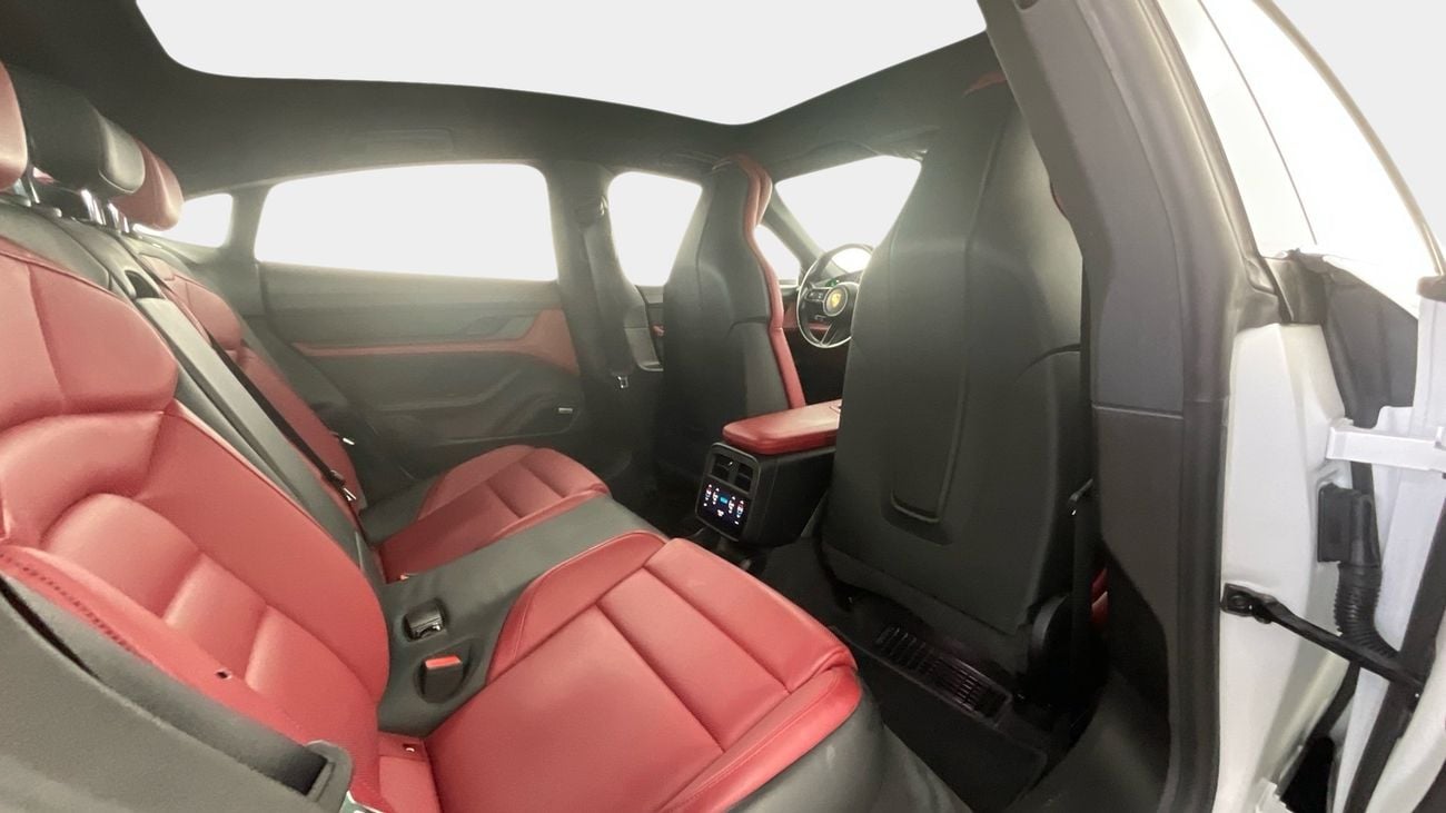 Porsche Taycan 4S | upto AED 20,000 Ramadan Discount | Guaranteed Warranty | 0 Down Payment