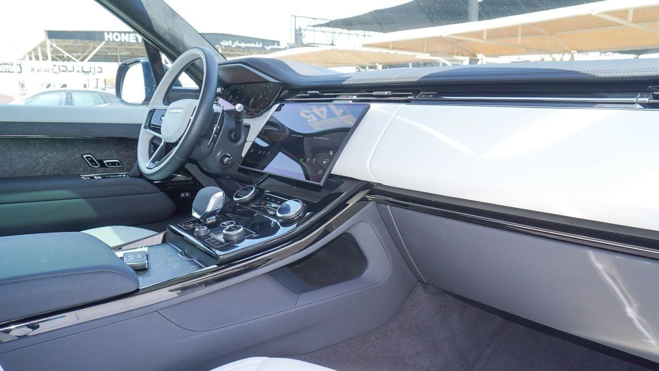 لاند روفر رينج روفر سبورت FIRST EDITION P530