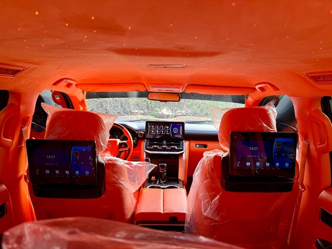 تويوتا لاند كروزر Toyota Land Cruiser V6 model 2019 fuel petrol interior and exterior 2025