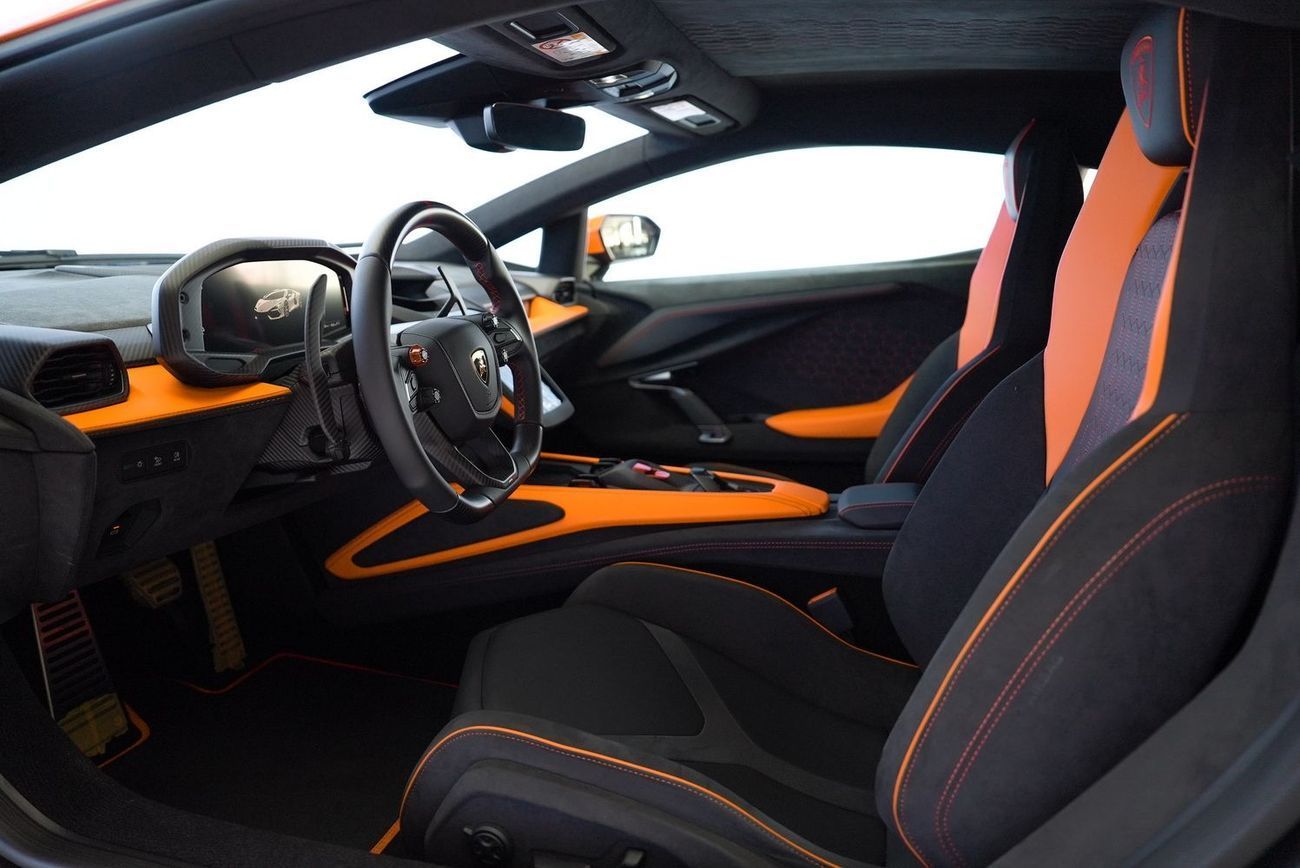 Lamborghini Revuelto 6.5L V12 Hybrid