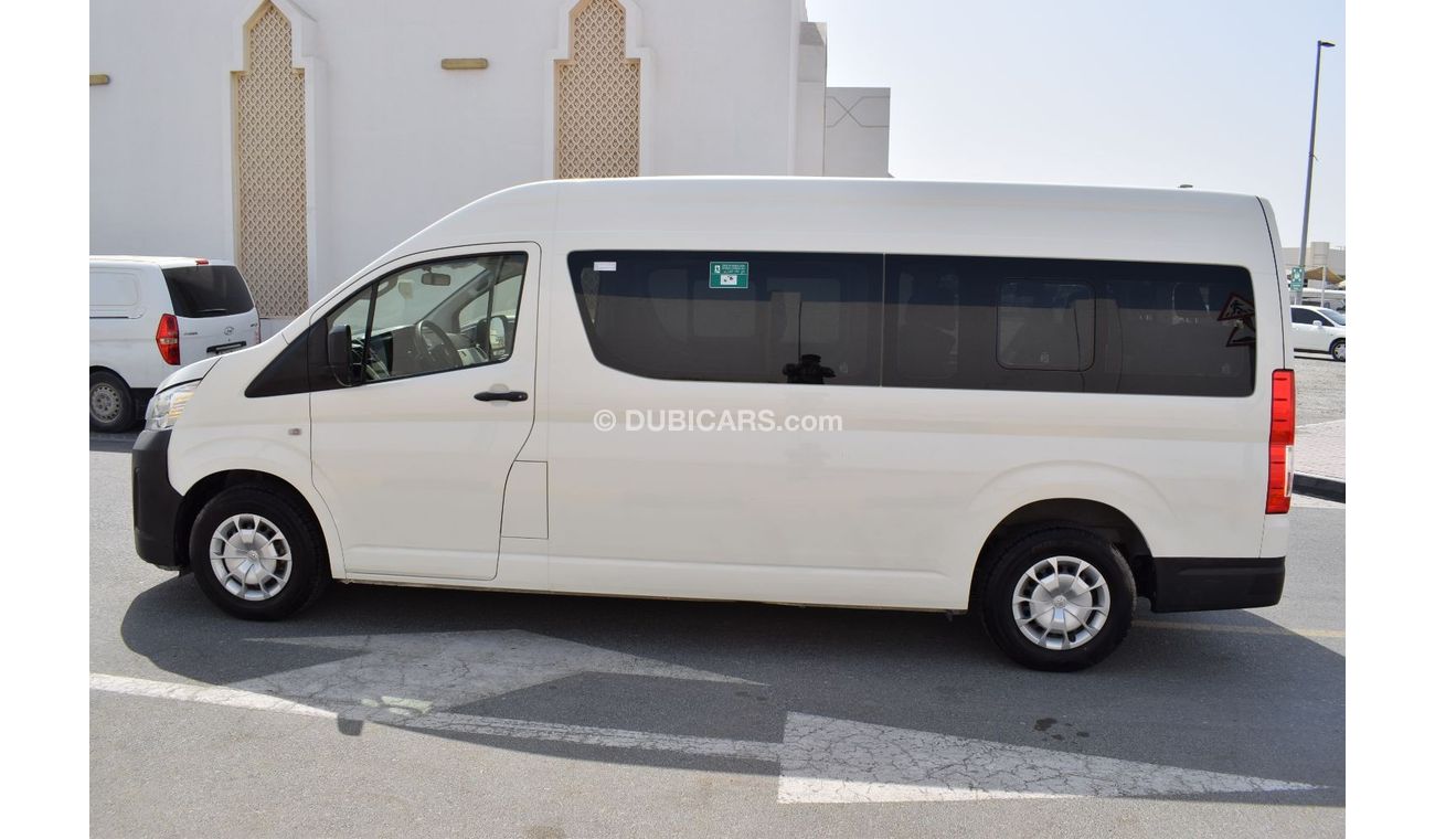 Toyota Hiace Commuter GL Toyota Hiace Highroof Bus 3.5 Ltr, Model:2020. Only done 43000 km