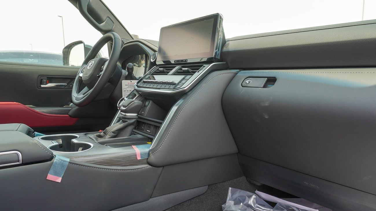 Toyota Land Cruiser VXR TWIN TURBO 3.5L V6 Hybrid