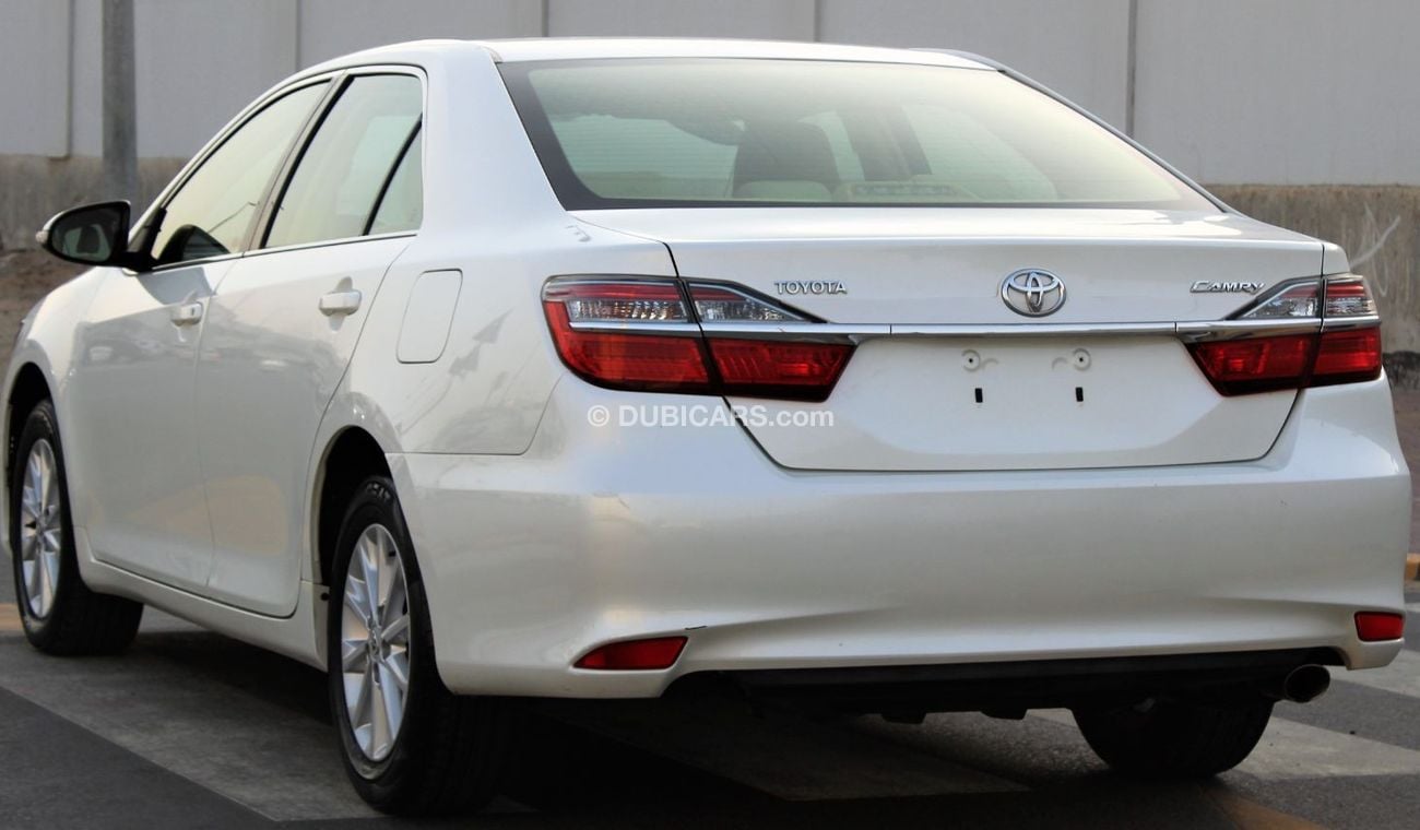 تويوتا كامري تويوتا كامري 2016 وارد تركي بدون حوادث بحالة ممتازة نظيفه جدا من الداخل والخارج